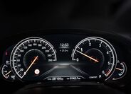 BMW Řada 7 33