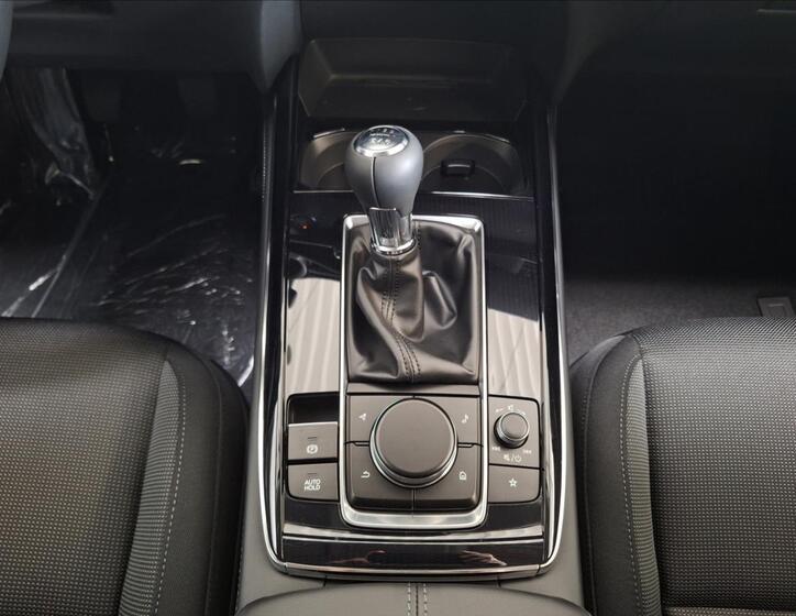 Mazda CX-30 9
