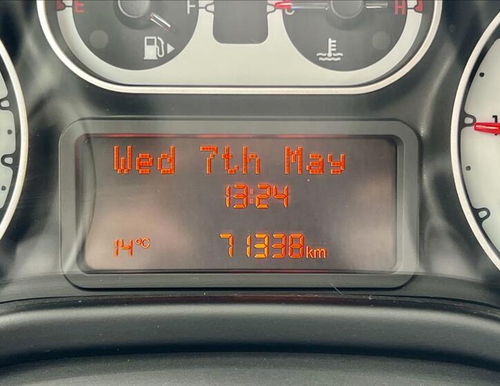 Fiat 500L 21