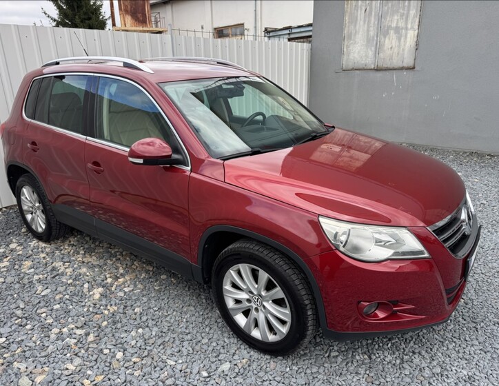 Volkswagen Tiguan 7