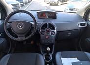 Renault Modus 11