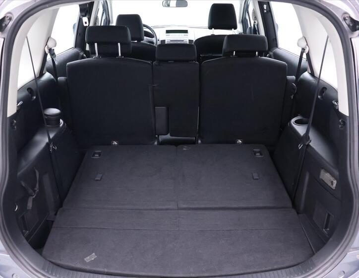 Mazda 5 9