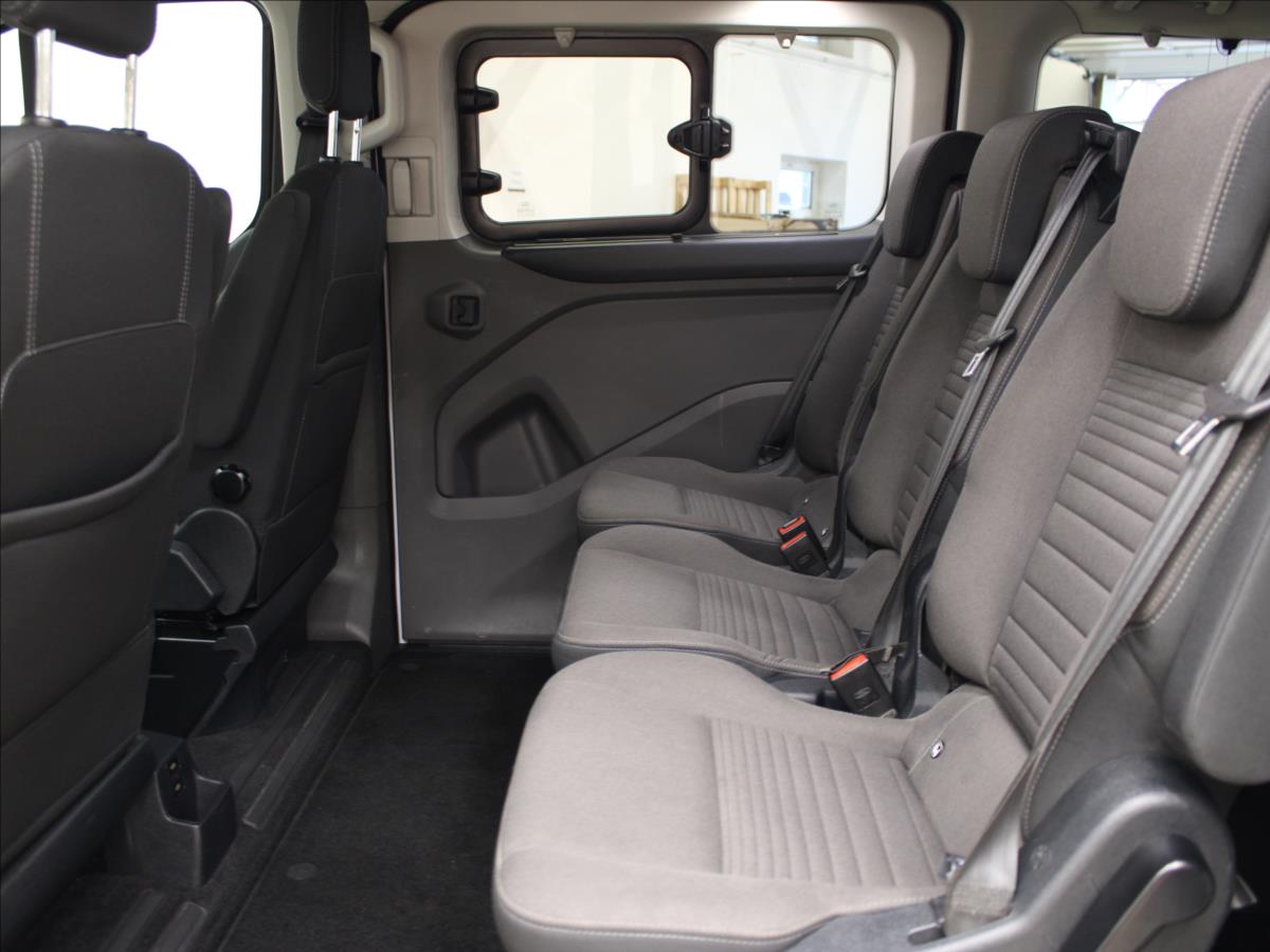 Ford Tourneo Custom