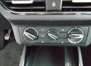 Škoda Scala 9
