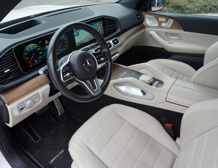 Mercedes-Benz GLS 7