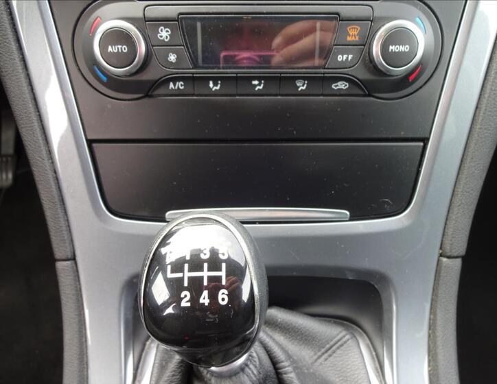 Ford Mondeo 35