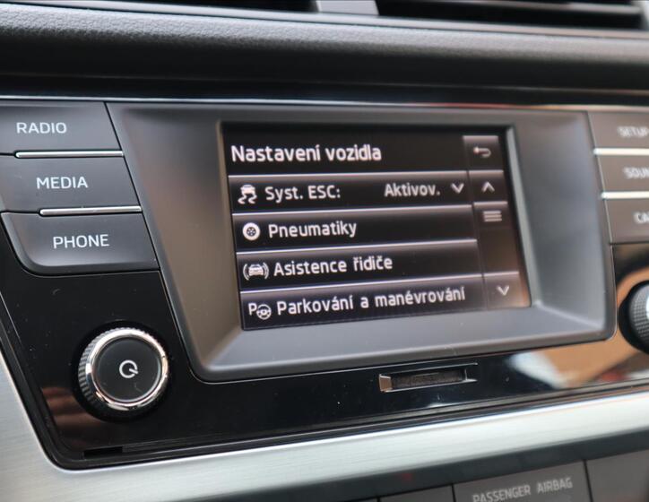 Škoda Fabia 18