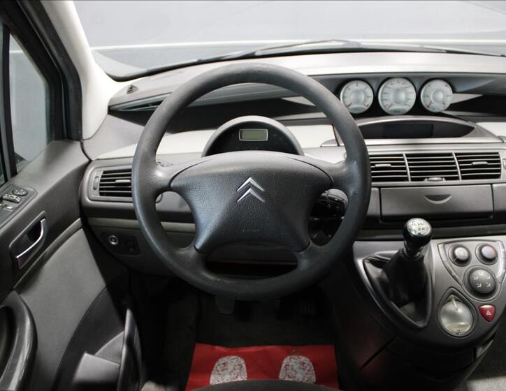 Citroën C8 21