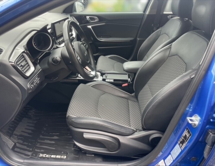 KIA XCeed 7