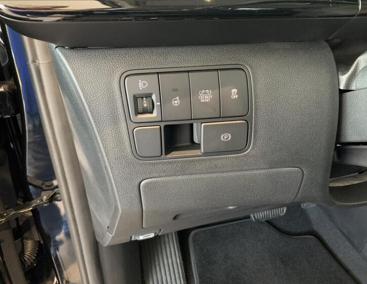 Hyundai Staria 21