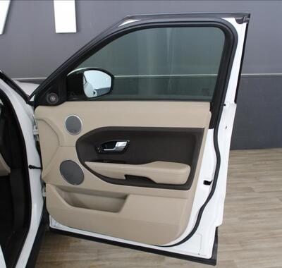 Land Rover Range Rover Evoque 24