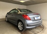 Peugeot 207 5