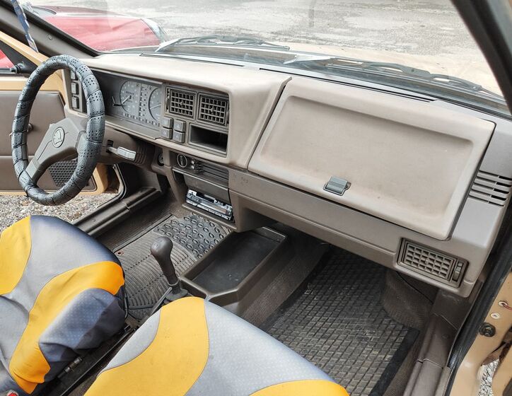 Škoda Favorit 6