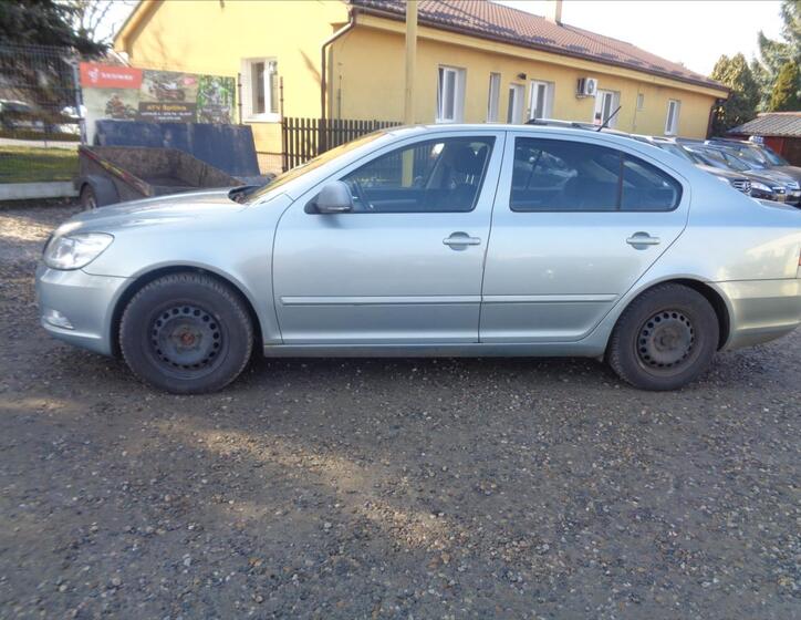 Škoda Octavia 9