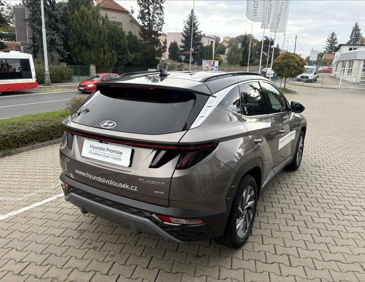 Hyundai Tucson 5