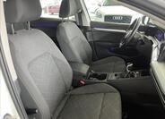 Volkswagen Golf 20