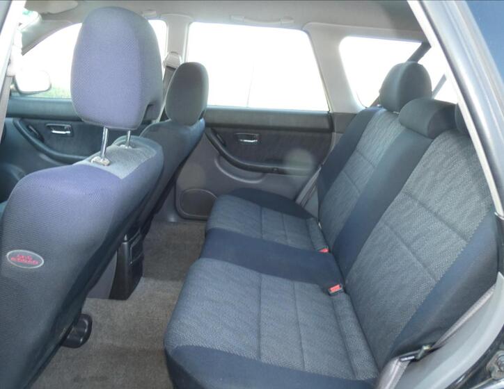 Subaru Legacy 10
