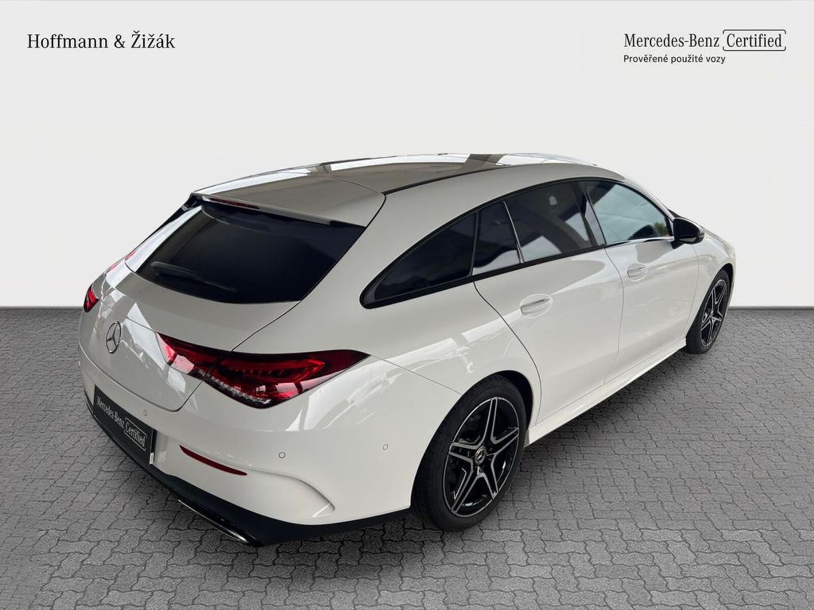 Mercedes-Benz CLA 5