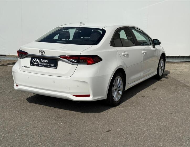 Toyota Corolla 6