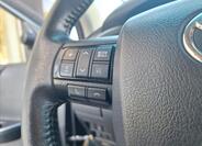 Toyota Hilux 9