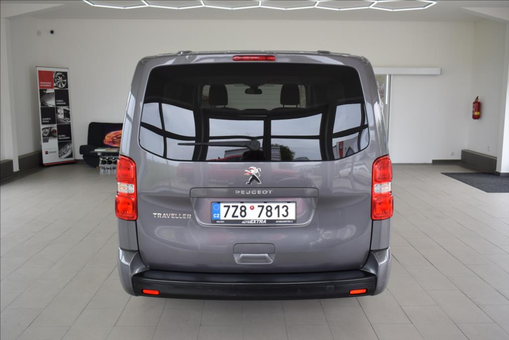 Peugeot Traveller