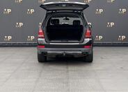 Mercedes-Benz GL 9