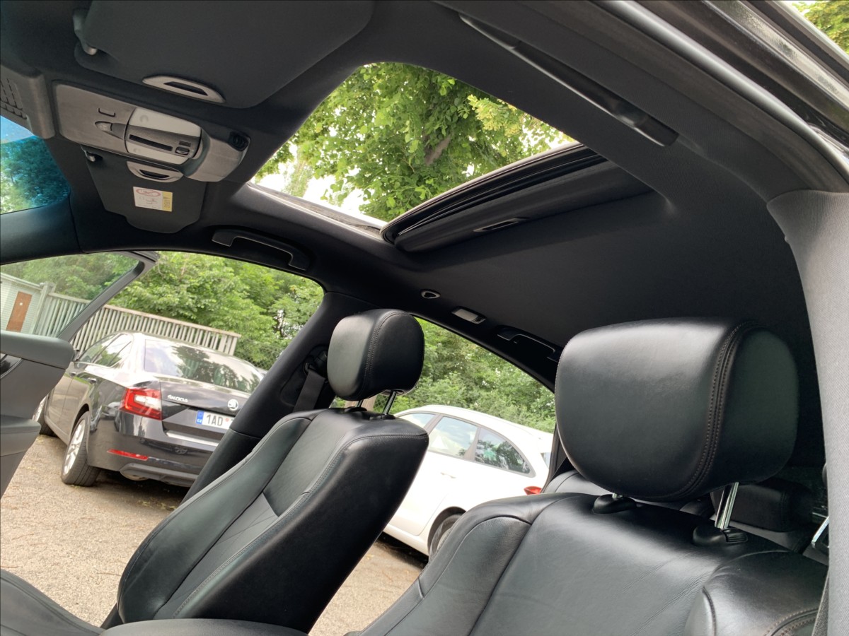 Infiniti QX70