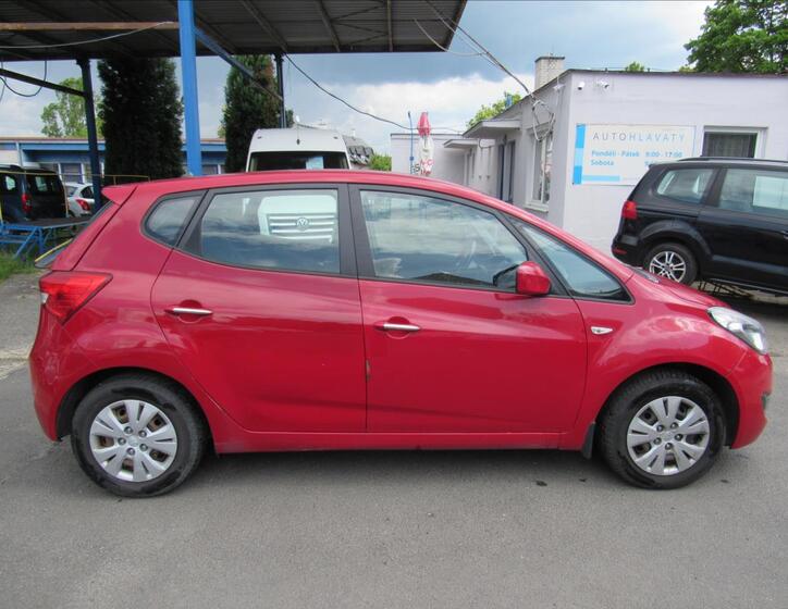 Hyundai ix20 8