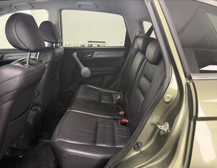 Honda CR-V 10