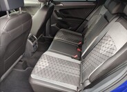 Volkswagen Tiguan 8