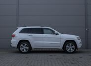 Jeep Grand Cherokee 4