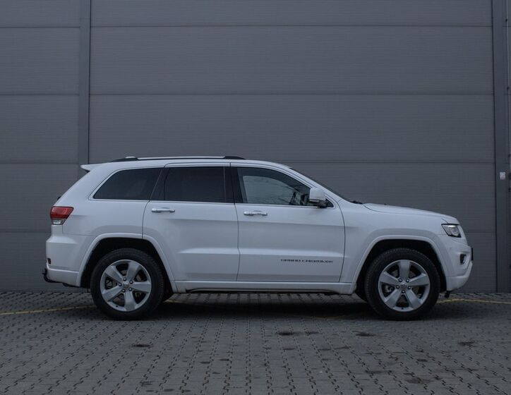 Jeep Grand Cherokee 4