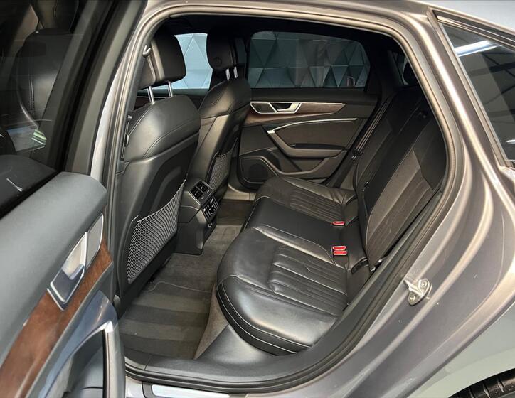 Audi A6 12