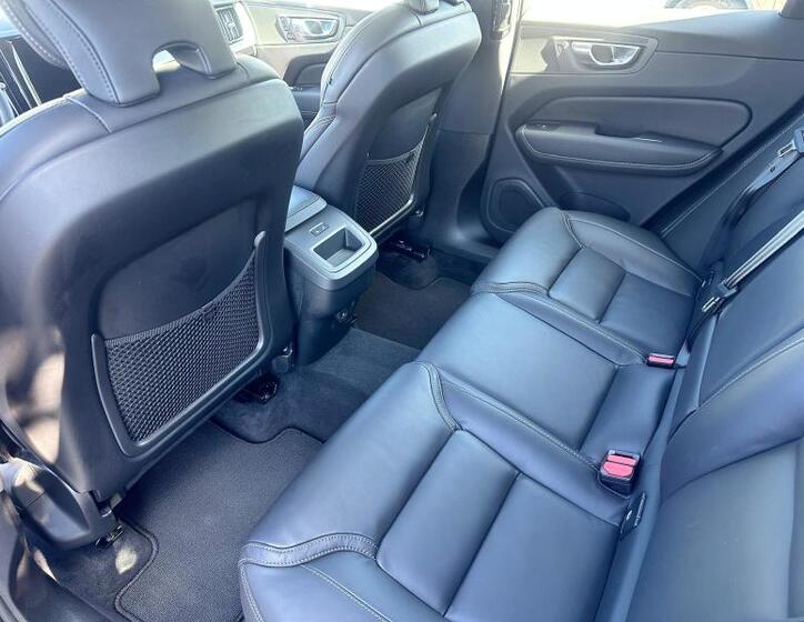 Volvo XC60 6