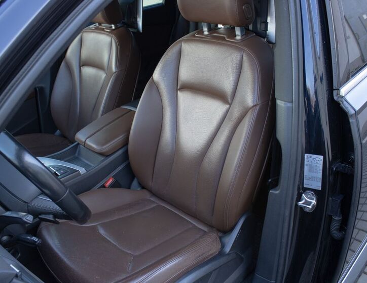 Audi Q7 9