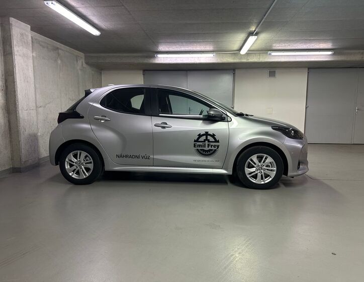 Toyota Yaris 4