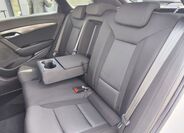Hyundai i40 10