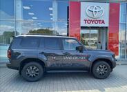 Toyota Land Cruiser 6