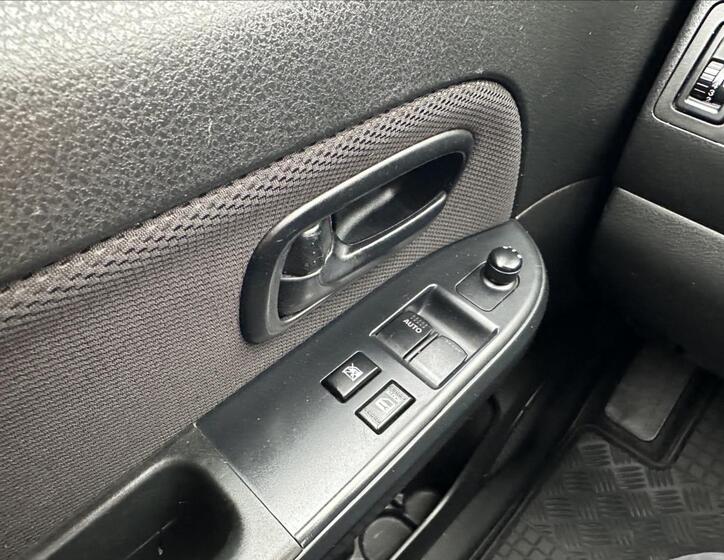 Suzuki Grand Vitara 17
