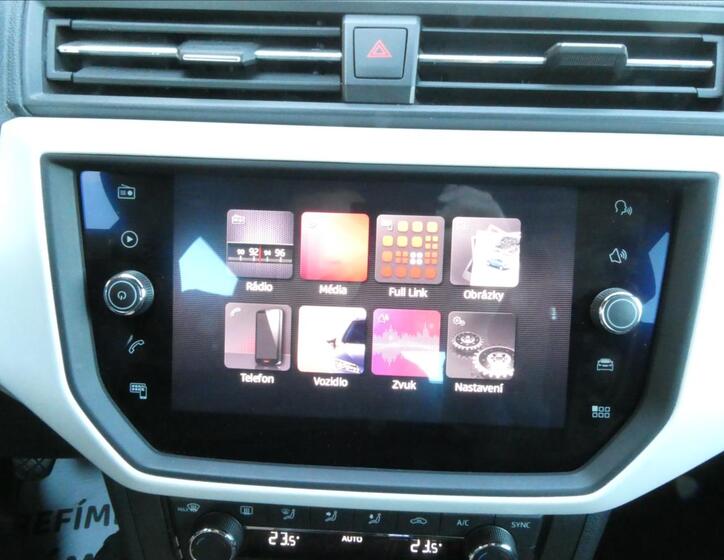 Seat Arona 37