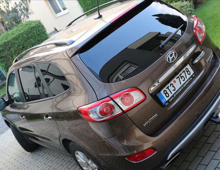 Hyundai Santa Fe 12