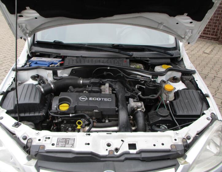 Opel Combo 17