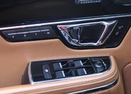 Jaguar XJ 25