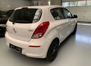 Hyundai i20 6