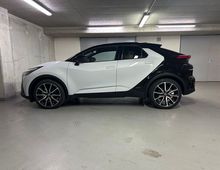 Toyota C-HR 8