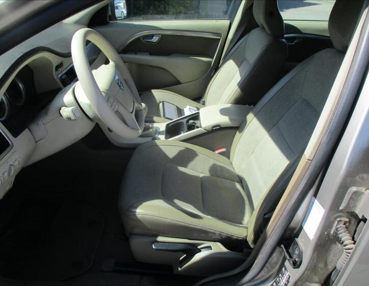 Volvo XC70 7