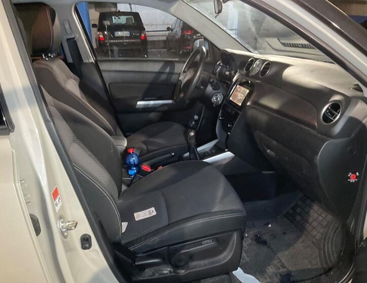 Suzuki Vitara 2