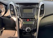 Hyundai i30 16