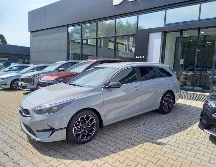 KIA Ceed 5