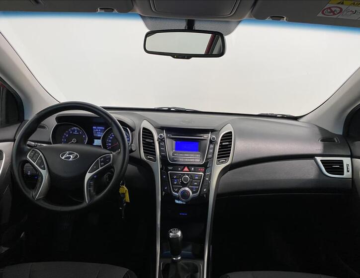 Hyundai i30 9